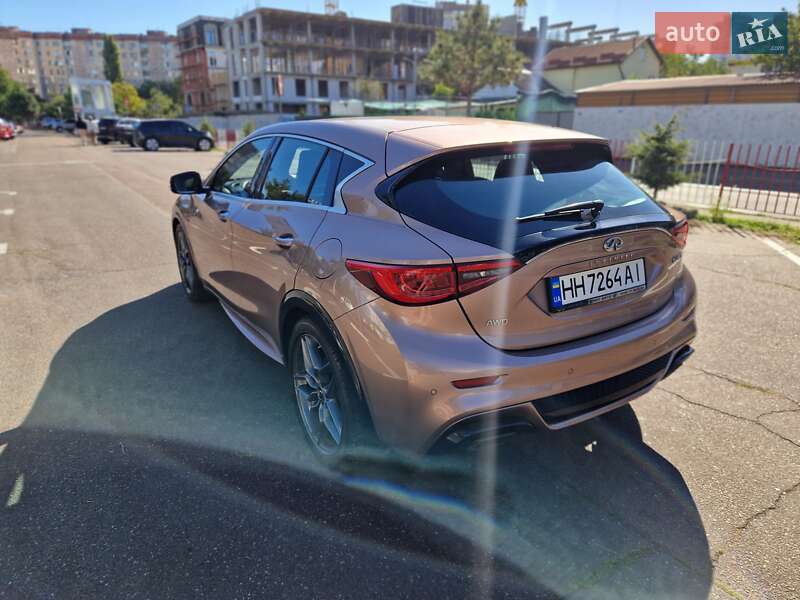 Хетчбек Infiniti Q30 2016 в Одесі фото 3 Хетчбек Infiniti Q30 2016 в Одесі
