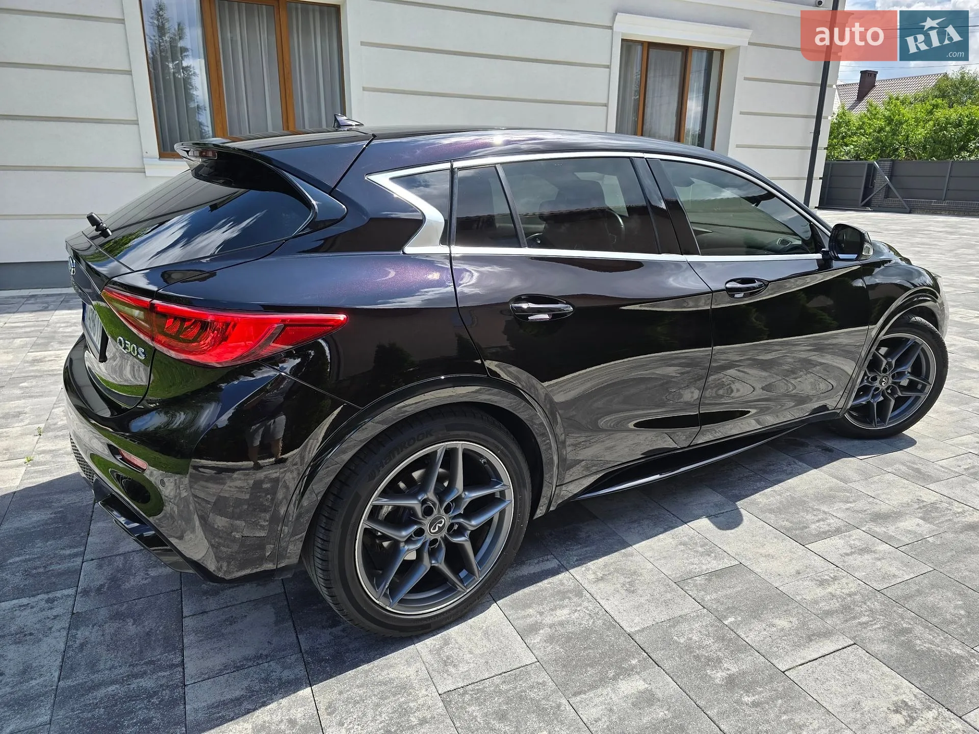 2016 Infiniti Q30 - мініатюра 11