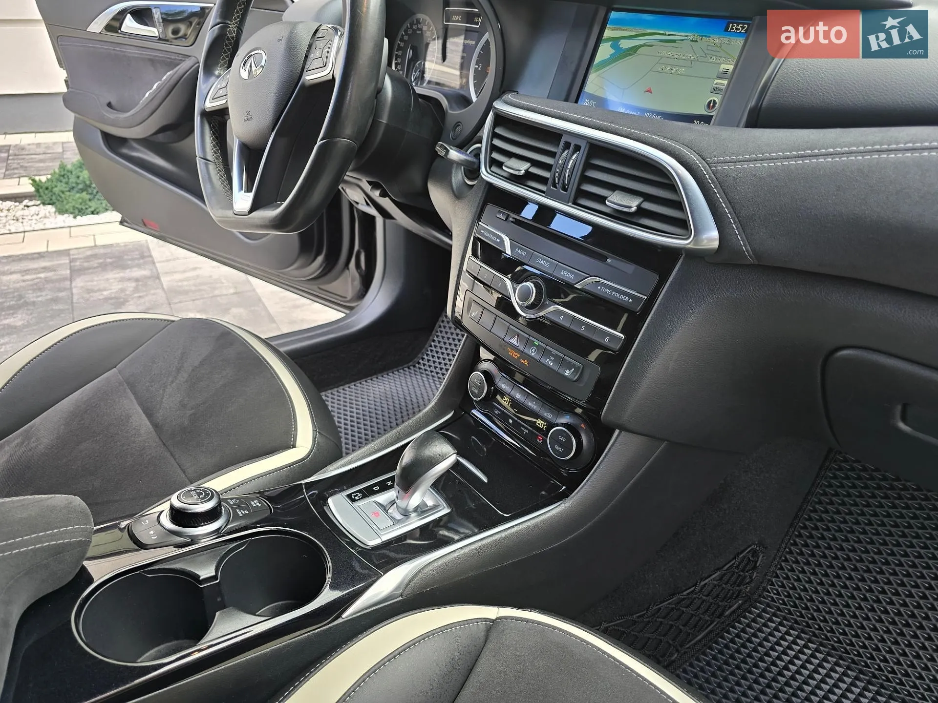 2016 Infiniti Q30 - мініатюра 44