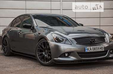 Седан Infiniti Q40 2014 в Полтаві