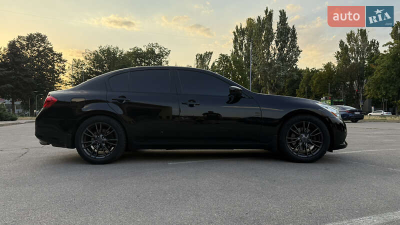Infiniti Q40 2014