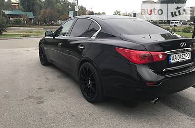 Седан Infiniti Q50 2015 в Киеве