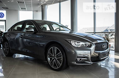 Седан Infiniti Q50 2016 в Рівному