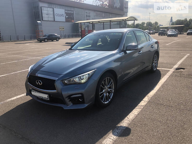 Седан Infiniti Q50 2016 в Киеве