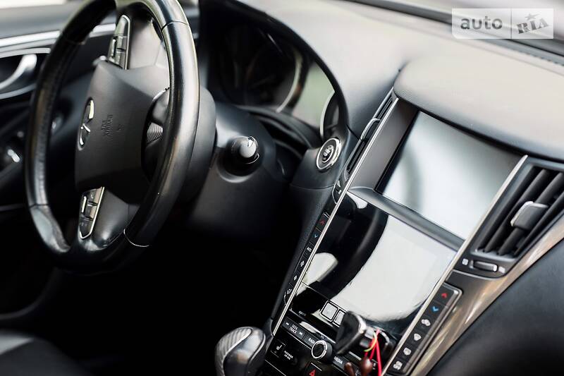 Седан Infiniti Q50 2015 в Львові фото 14 Седан Infiniti Q50 2015 в Львові