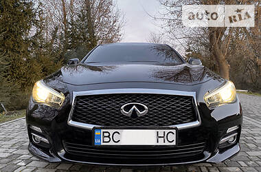 Седан Infiniti Q50 2017 в 