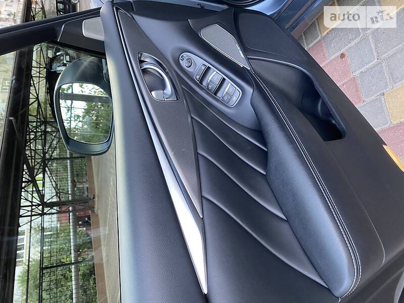 Седан Infiniti Q50 2016 в Одессе