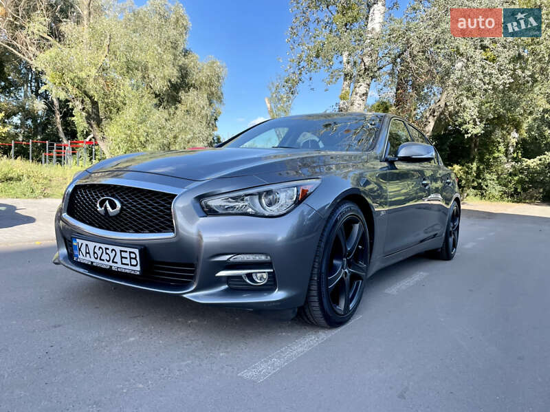 Седан Infiniti Q50 2016 в Киеве