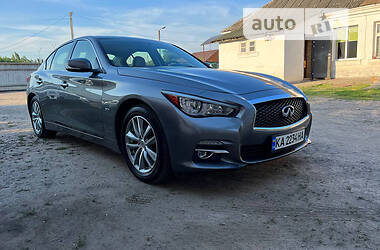 Седан Infiniti Q50 2016 в Киеве