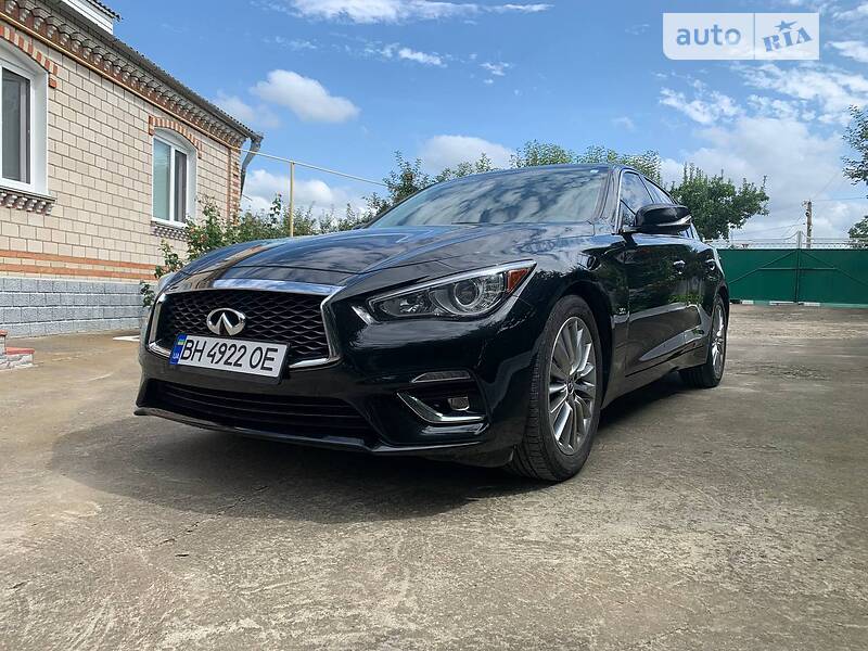 Седан Infiniti Q50 2018 в Львове