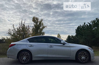 Седан Infiniti Q50 2017 в Днепре