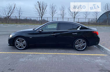 Седан Infiniti Q50 2014 в Киеве