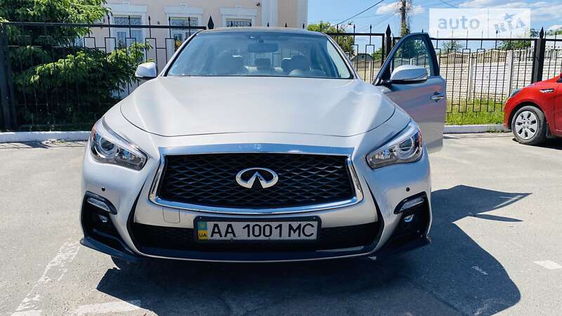 Седан Infiniti Q50 2019 в Бородянке