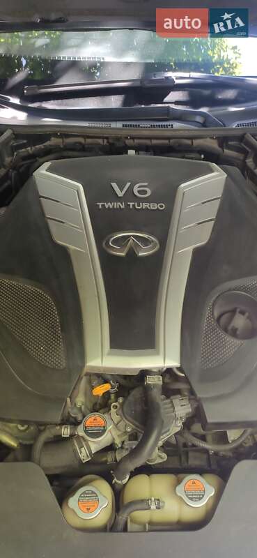 Седан Infiniti Q50 2017 в Чернигове