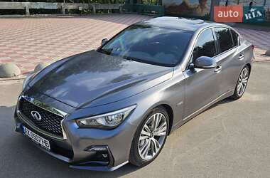 Седан Infiniti Q50 2017 в Чутове