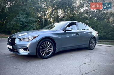 Седан Infiniti Q50 2018 в 