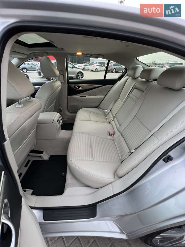 Седан Infiniti Q50 2020 в Вінниці