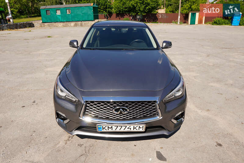 Седан Infiniti Q50 2018 в Житомире