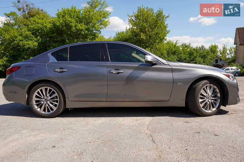 Седан Infiniti Q50 2018 в Житомире