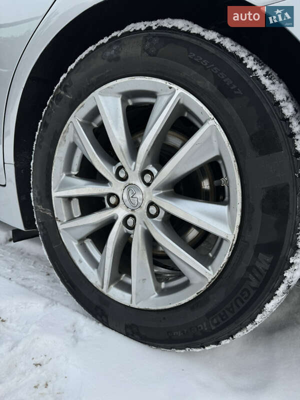 Седан Infiniti Q50 2018 в Харкові