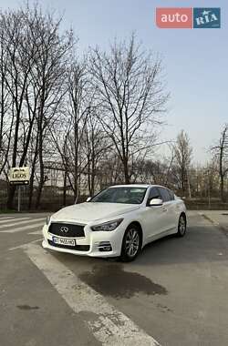 Infiniti Q50 2013