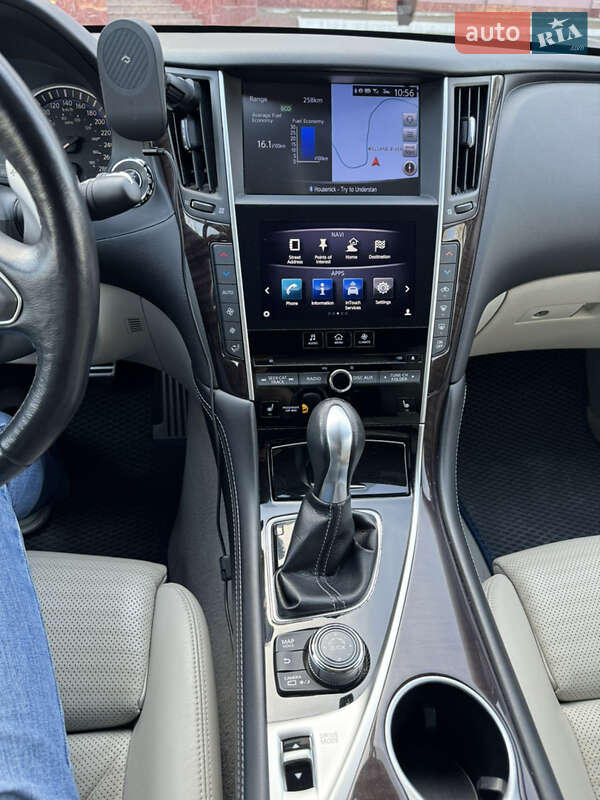 Седан Infiniti Q50 2016 в Одессе