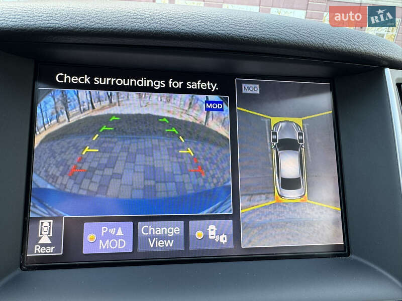 Седан Infiniti Q50 2016 в Одессе