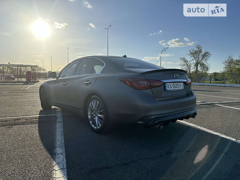 Седан Infiniti Q50 2018 в Киеве