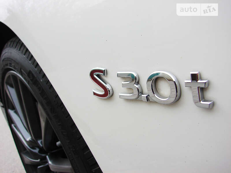 Седан Infiniti Q50 2016 в Одессе