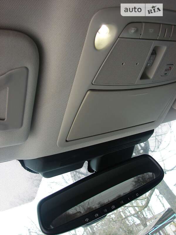 Седан Infiniti Q50 2016 в Одессе