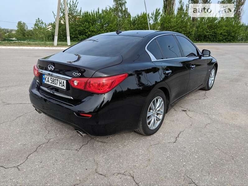 Седан Infiniti Q50 2015 в Харькове