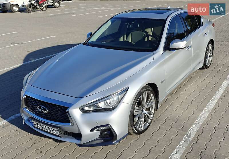 Infiniti Q50 2016