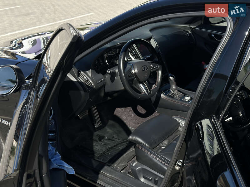 Седан Infiniti Q50 2017 в Одесі