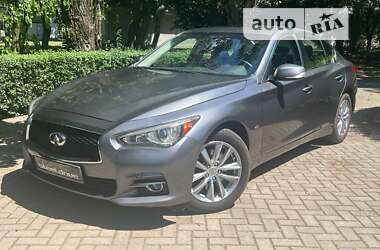 Седан Infiniti Q50 2015 в Николаеве