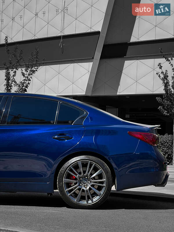 Седан Infiniti Q50 2016 в Києві