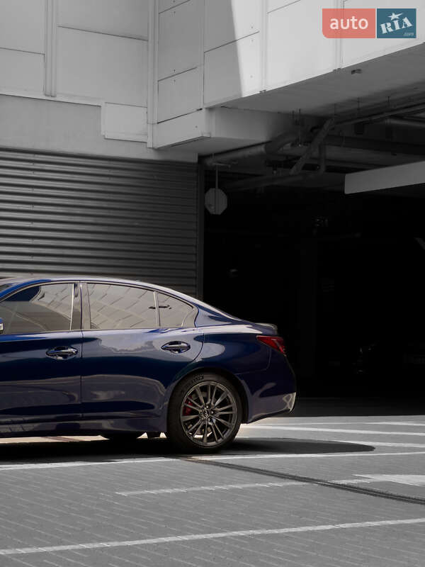Седан Infiniti Q50 2016 в Києві