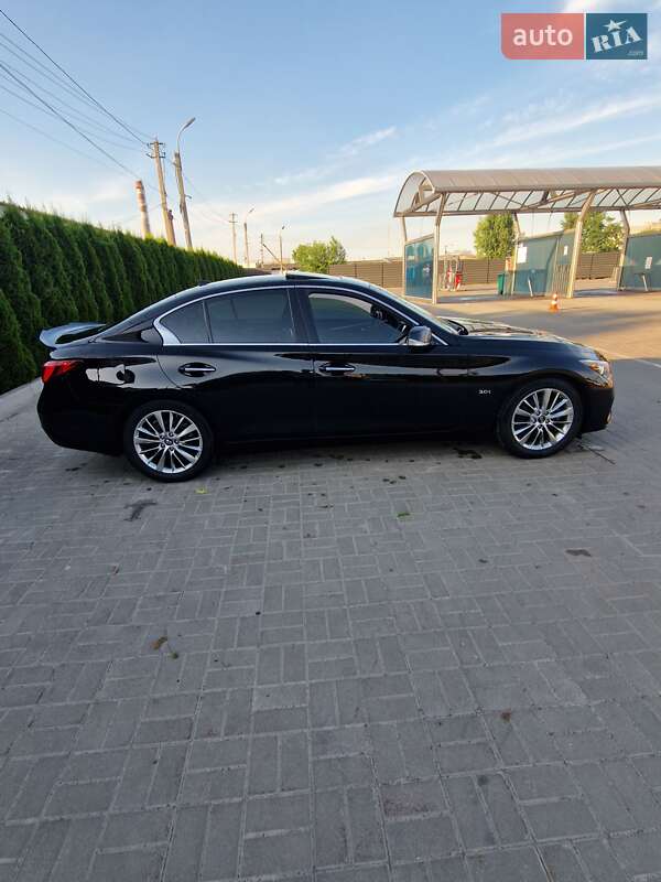 Седан Infiniti Q50 2018 в Черкасах