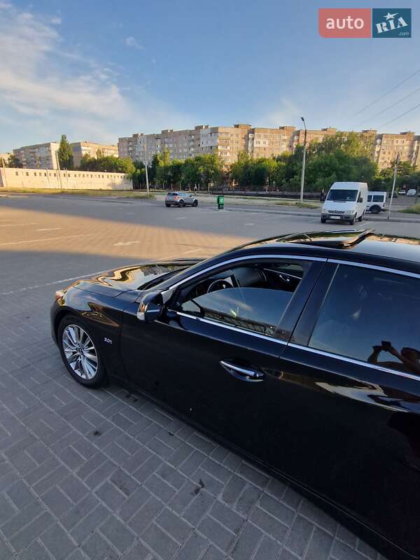Седан Infiniti Q50 2018 в Черкасах