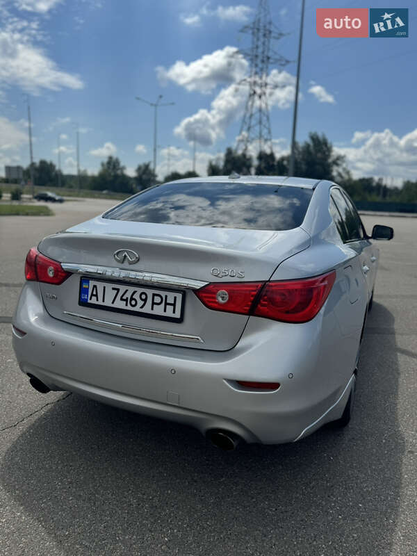 Седан Infiniti Q50 2016 в Киеве
