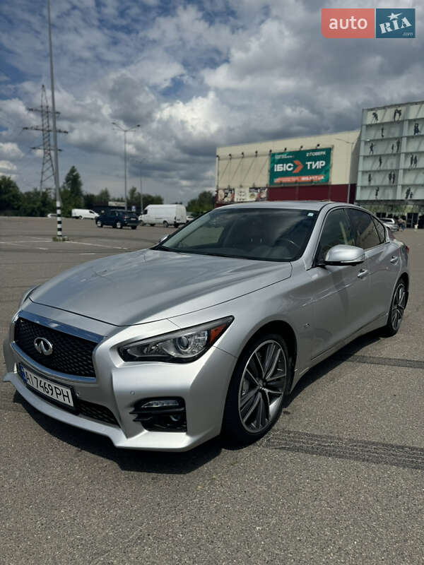Infiniti Q50 2016