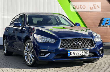 Седан Infiniti Q50 2019 в Ужгороді