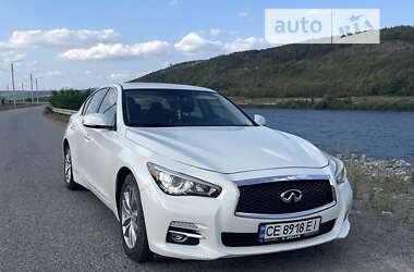 Седан Infiniti Q50 2016 в Чернівцях