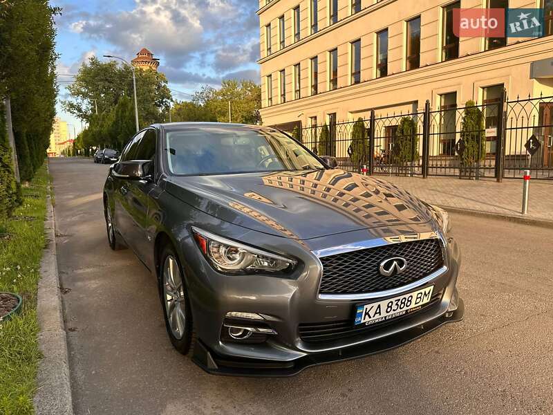 Infiniti Q50 2016
