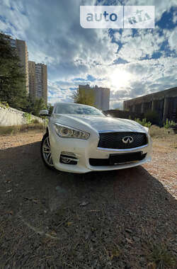 Седан Infiniti Q50 2014 в Киеве