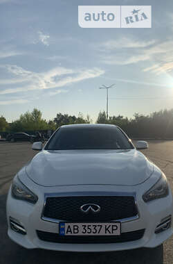 Седан Infiniti Q50 2017 в Киеве