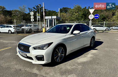 Седан Infiniti Q50 2016 в Києві