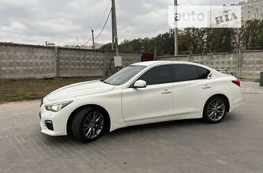 Седан Infiniti Q50 2014 в Софіївській Борщагівці