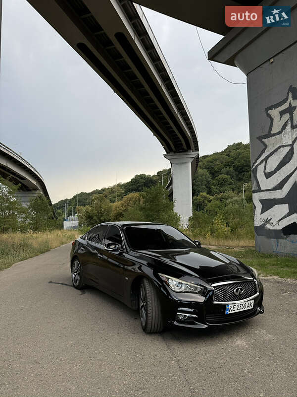 Седан Infiniti Q50 2016 в Києві