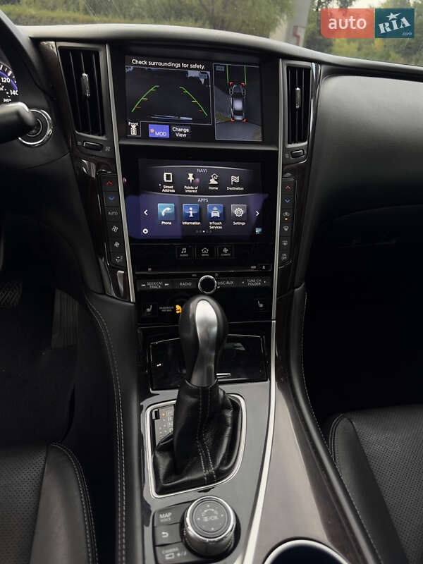 Седан Infiniti Q50 2016 в Києві