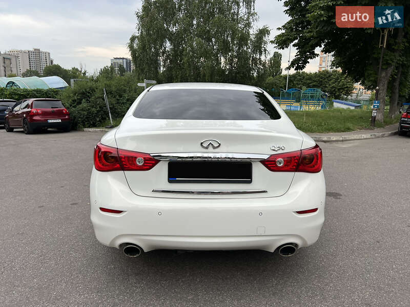 Седан Infiniti Q50 2014 в Києві фото 7 Седан Infiniti Q50 2014 в Києві